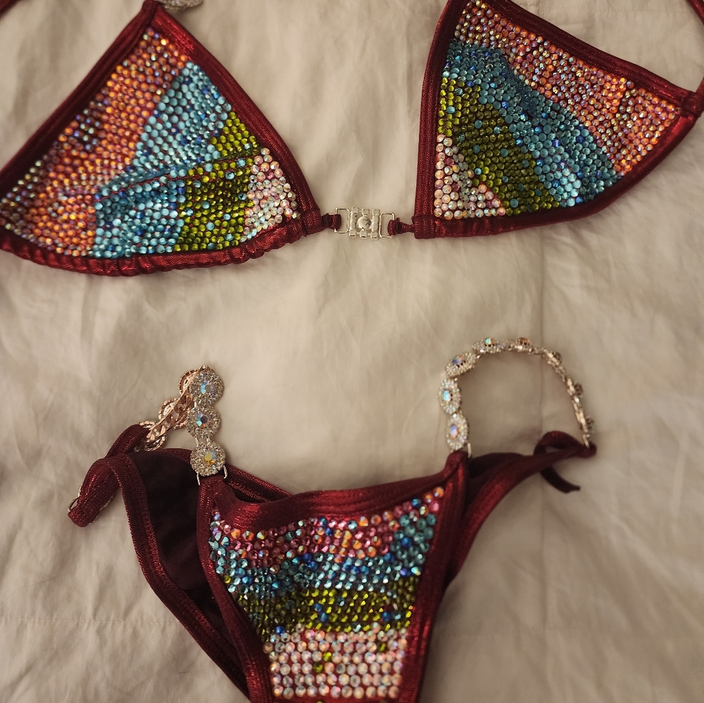 Competition bikini 👙 - Picture 4 of 4